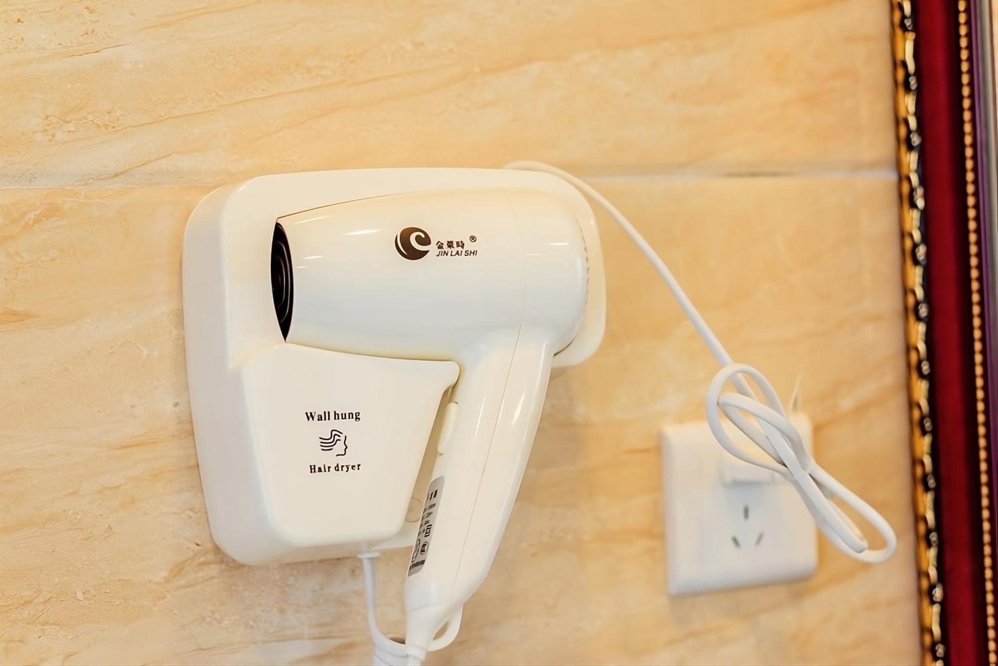 Huahang Hotel - Guangzhou Baiyun International Airport - Free Airport Shuttle Bus 部屋 写真